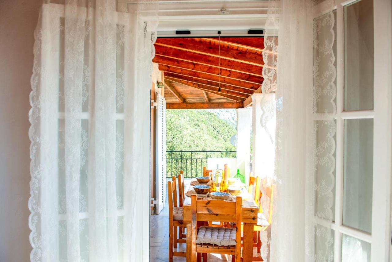 Aphrodite'S Maisonette On Corfu Island 巴尔巴蒂 外观 照片
