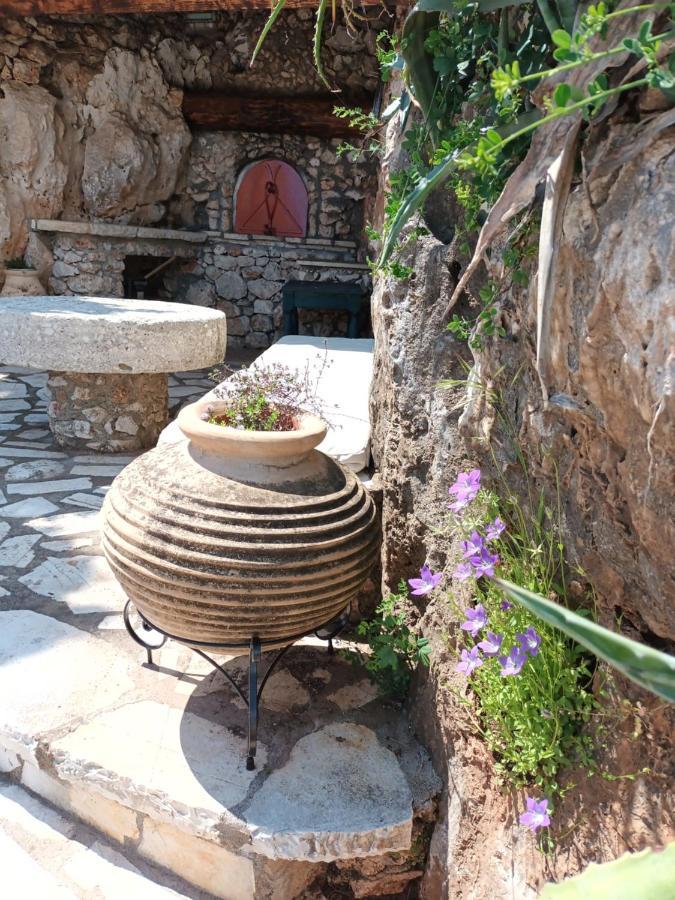 Aphrodite'S Maisonette On Corfu Island 巴尔巴蒂 外观 照片